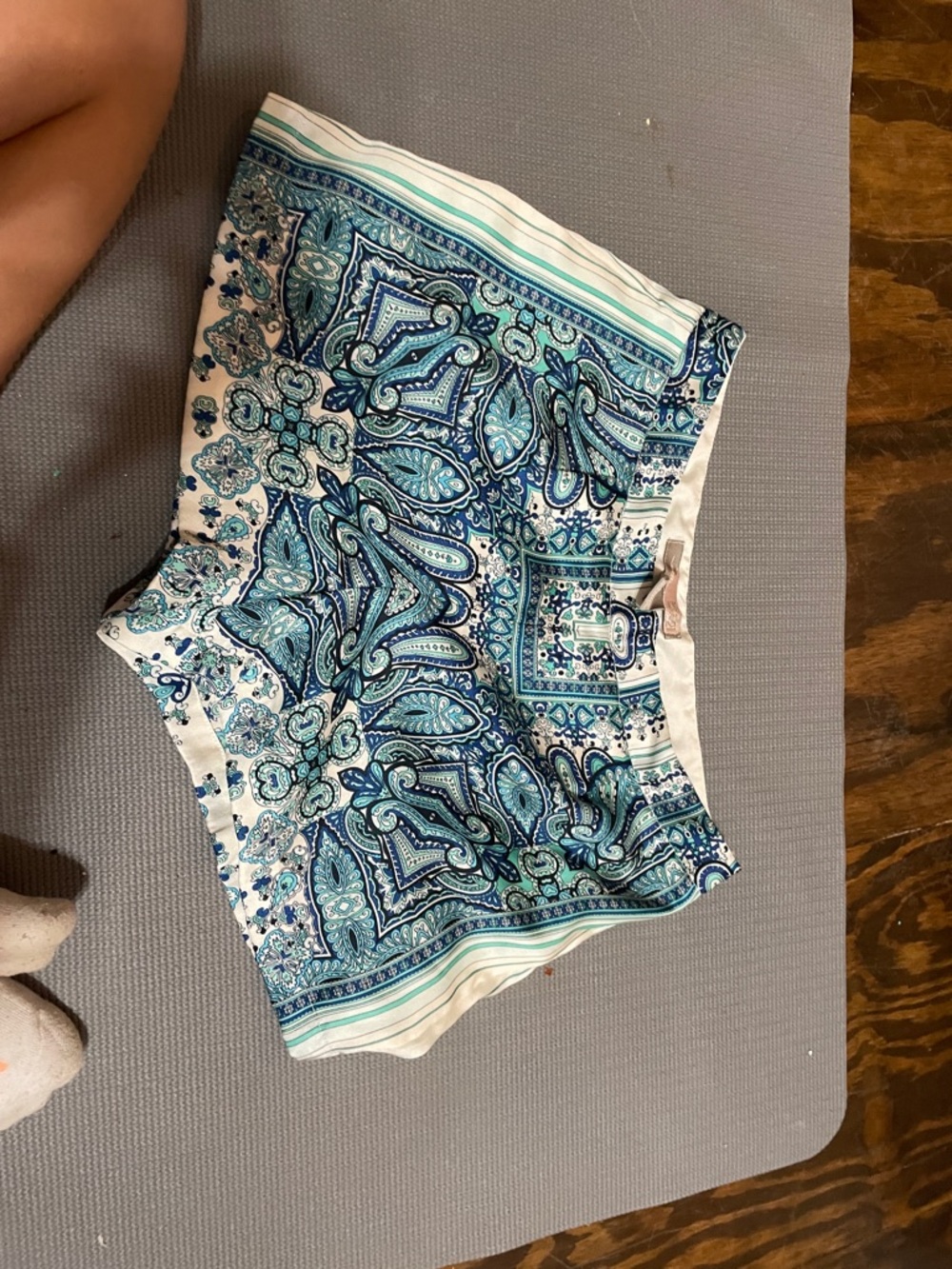 Blue Paisley Pattern Casual Shorts